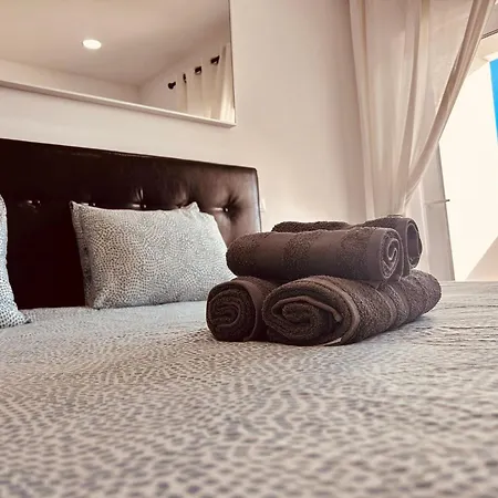 With Marina Views Near Beaches *